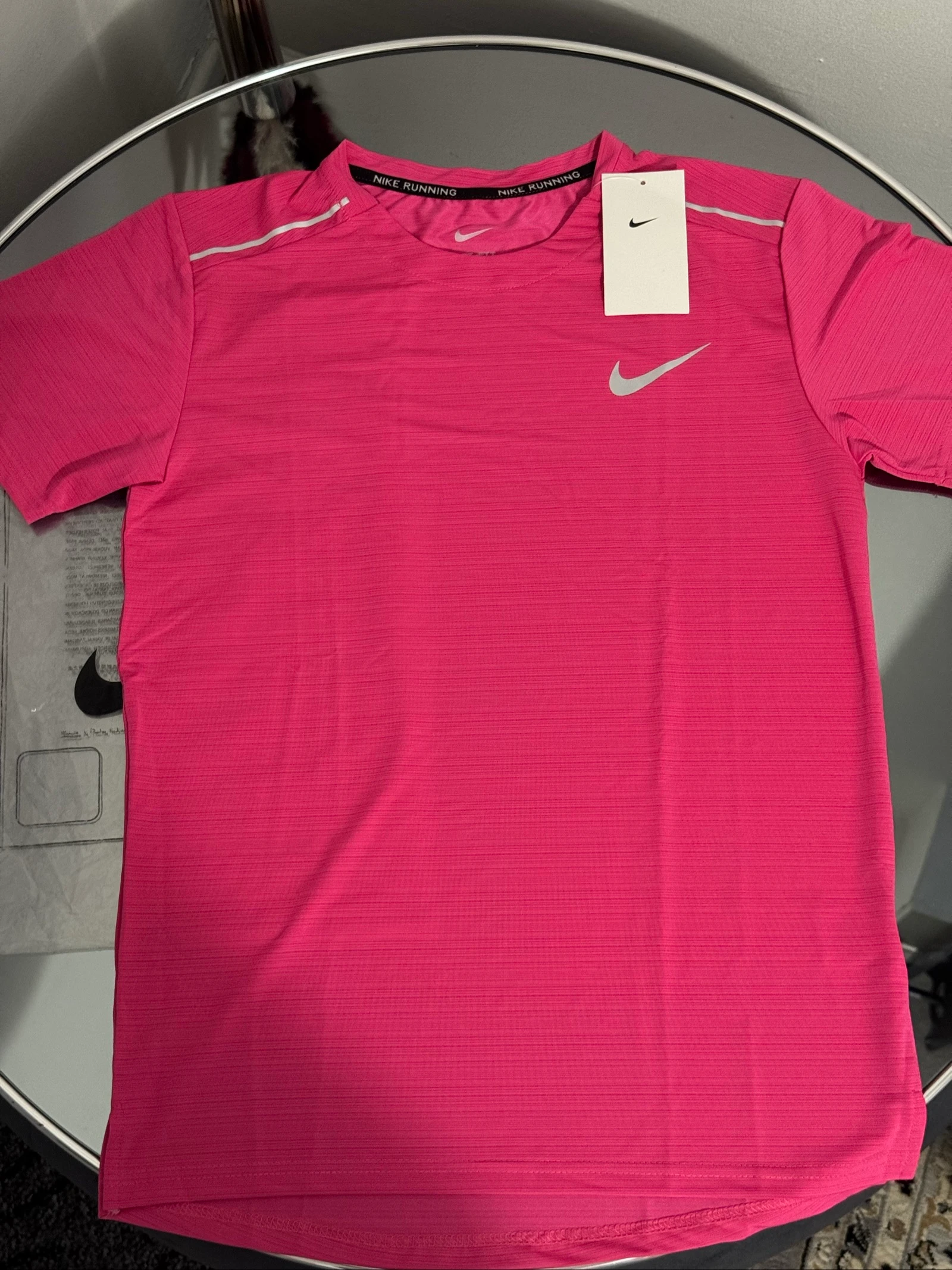 T-shirt de running nike rose M